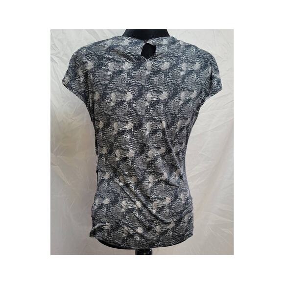 Worthington Stretch Grey Short Sleeve Shirt Women's Small - Picture 3 of 4